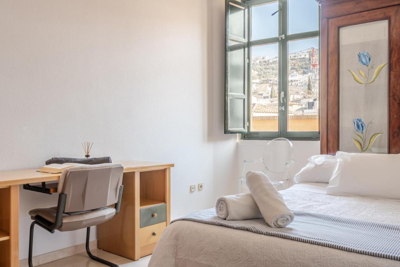 Gran Via Apartment Granada Esterno foto
